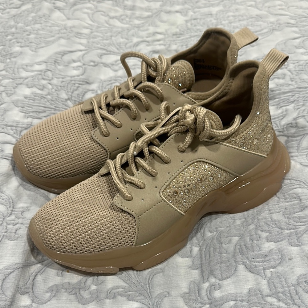 Steve Madden Tan Sneakers Knit Upper Low-Top